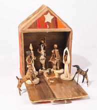 Cargar imagen en el visor de la galería, Belén Fibra Natural con Tela. Kenia