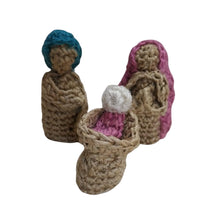 Cargar imagen en el visor de la galería, Belén crochet marionetas dedo. bangladesh
