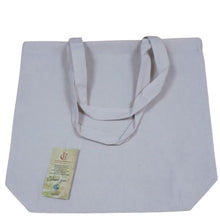 Cargar imagen en el visor de la galería, Bolsa Bandra con fuelle. De algodón orgánico y de Comercio Justo. Hecha por artesanas de Creative Handicrafts en India