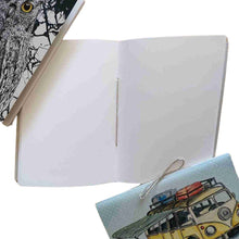 Cargar imagen en el visor de la galería, Detalle interior de las libretas de naturaleza de Sirem Wild