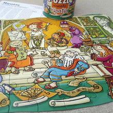 Cargar imagen en el visor de la galería, Detalle del puzzle Hipatia de Alejandría, de Ekilikuá juegos cooperativos