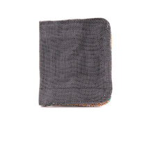 Cargar imagen en el visor de la galería, Cartera de mosquitera de Comercio Justo. Camboya