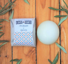 Cargar imagen en el visor de la galería, Jabón lavavajillas y quitamanchas 100% aceite de oliva