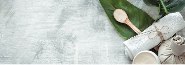 Bodegón de productos de cosmética natural