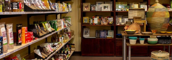 Detalle del interior de la tienda de Comercio Justo de SETEM en Madrid