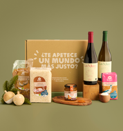 Cesta solidaria con productos de Comercio Justo y locales