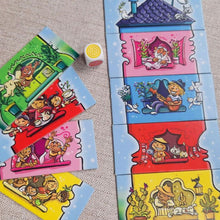 Cargar imagen en el visor de la galería, Detalle del tablero del Juego cooperativo Babel ciudad multicolor de Ekilikua
