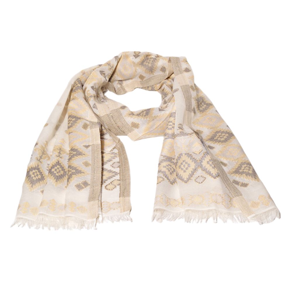 Foulard en tonos claros y con diseño geométrico de Comercio Justo