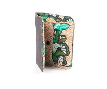 Cargar imagen en el visor de la galería, Cartera de mosquitera de Comercio Justo. Camboya (Interior)
